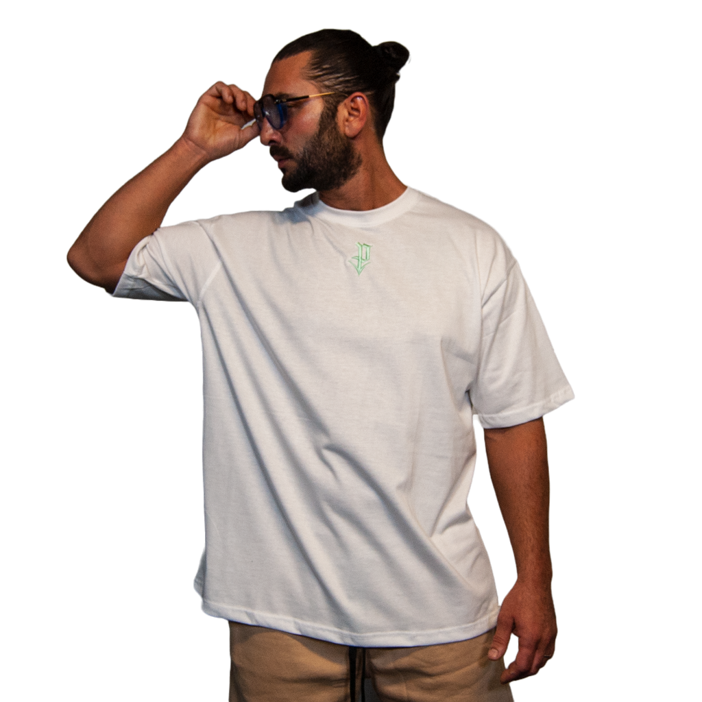 Oversized Tee Inception White – “Opening Act”