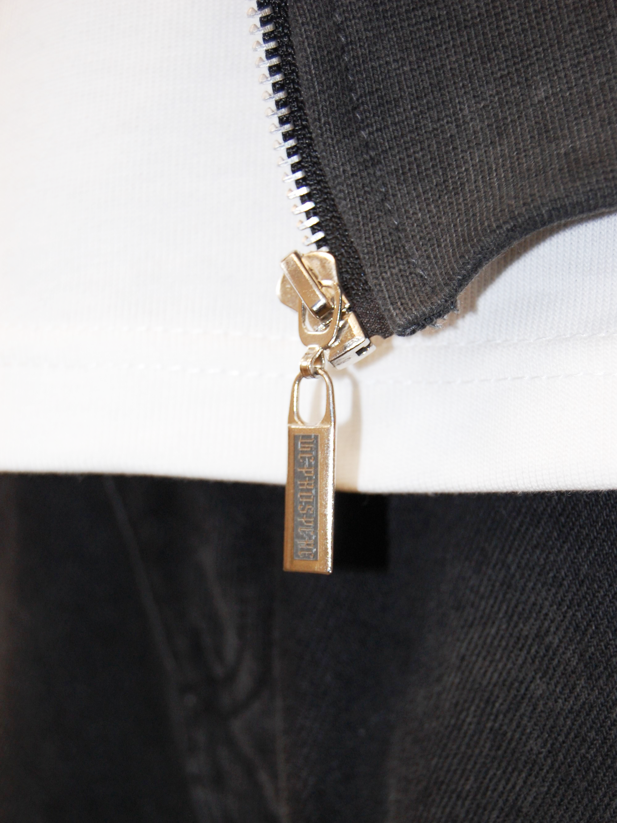 "DREAMS" OVERSIZED ZIPHOODIE "SUCCES & PROSPÉRE" IN WASHED-OUT GREY